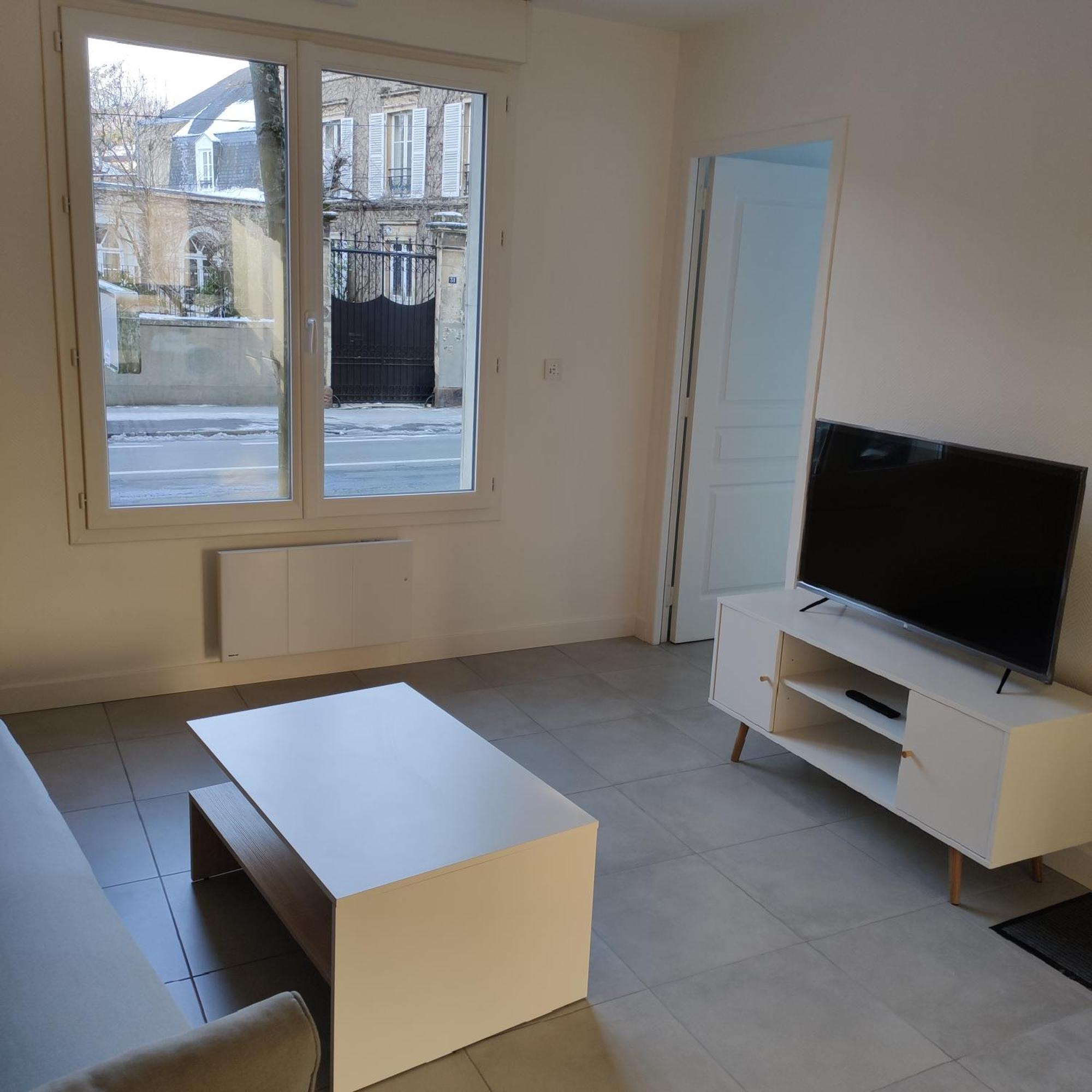 Appartement Cosy Avec Place De Parking Privee Le Mans Dış mekan fotoğraf
