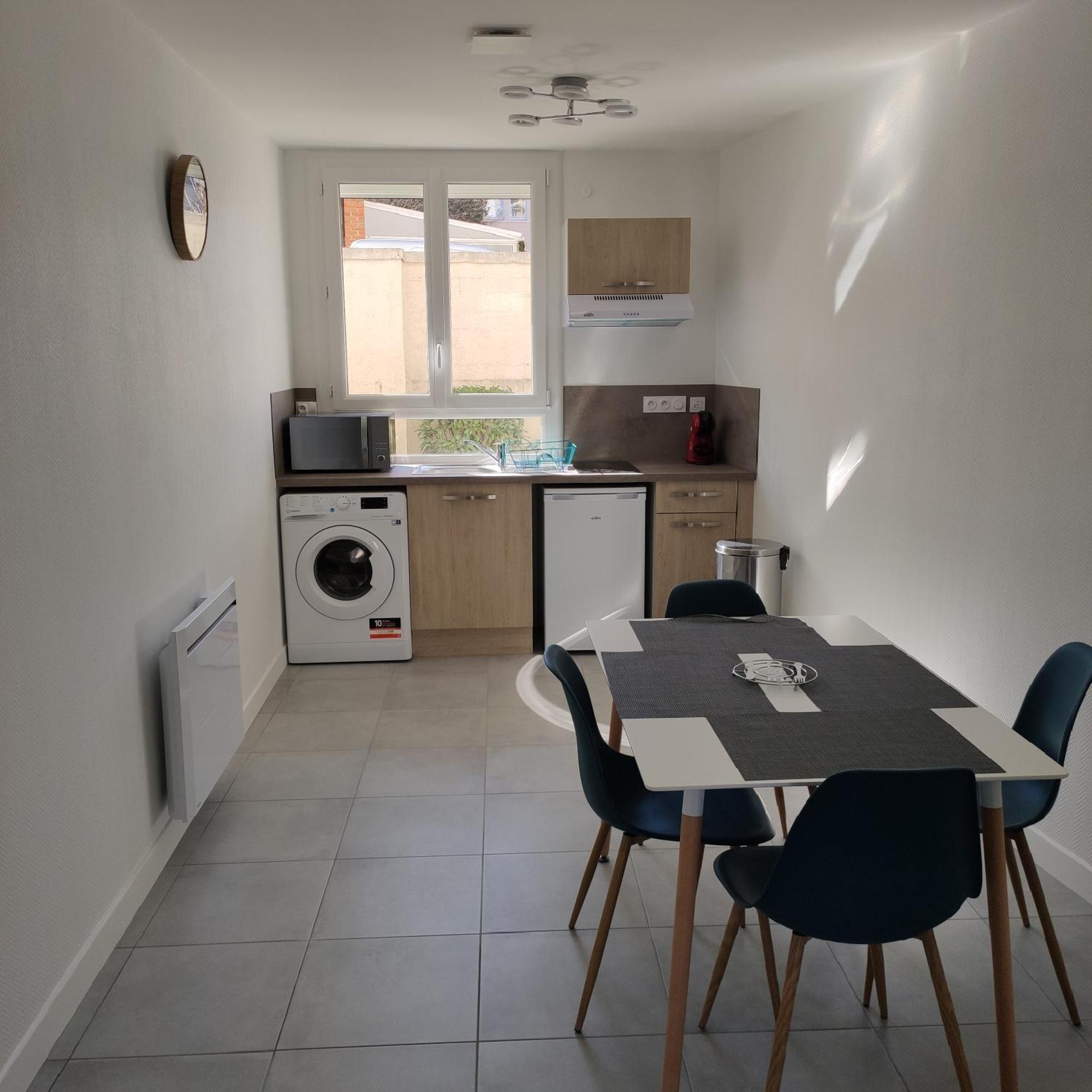 Appartement Cosy Avec Place De Parking Privee Le Mans Dış mekan fotoğraf